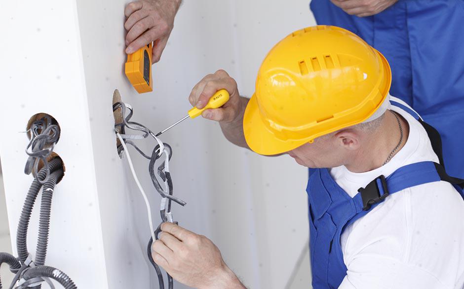 cherche électricien pas cher Les Essarts-le-Roi